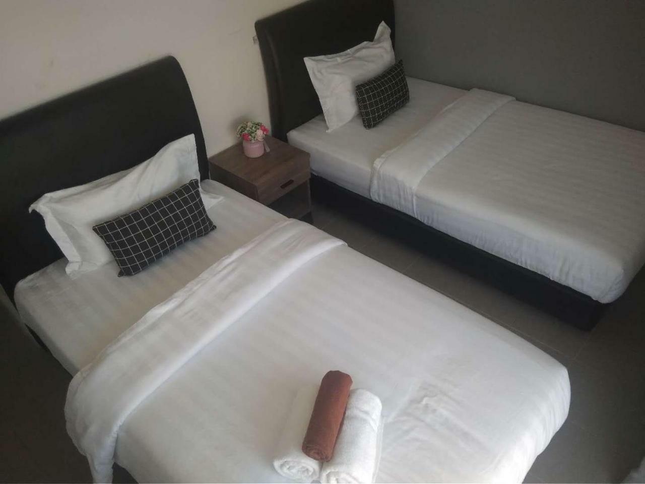 Halo Hotel Semporna Exteriör bild